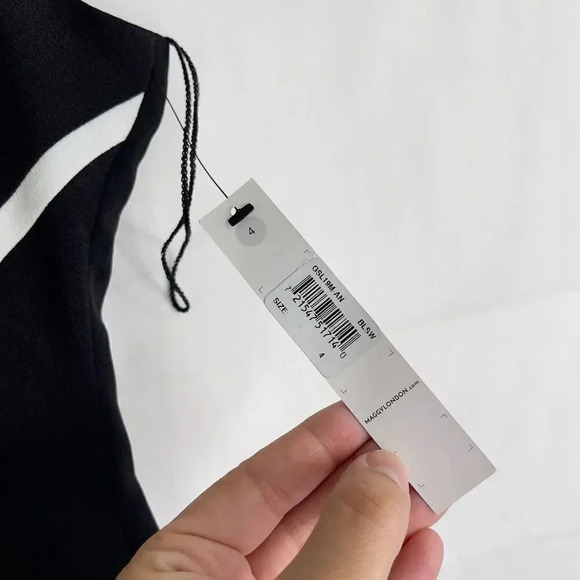 MAGGIE LONDON BLACK DRESS - Picture 4 of 14